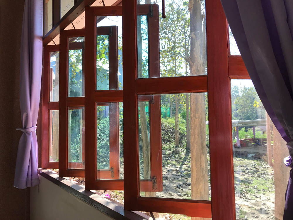 Installation de fenêtre alu, pvc et bois