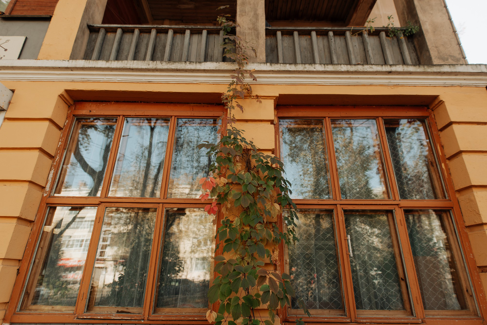 Installation de fenêtre alu, pvc et bois